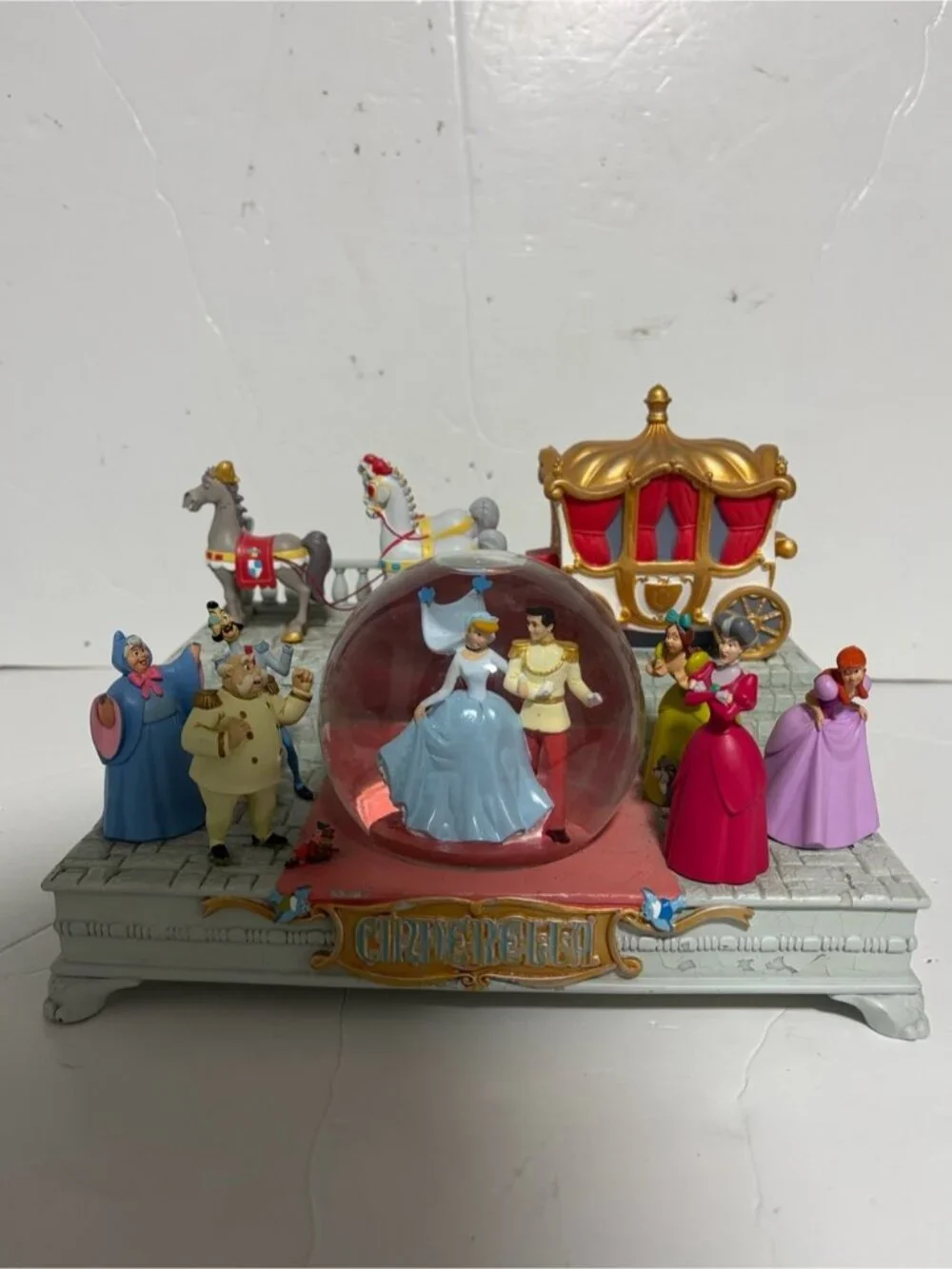Disney Store Cinderella Royal Wedding Musical Snow Globe “So This Is Love” Works